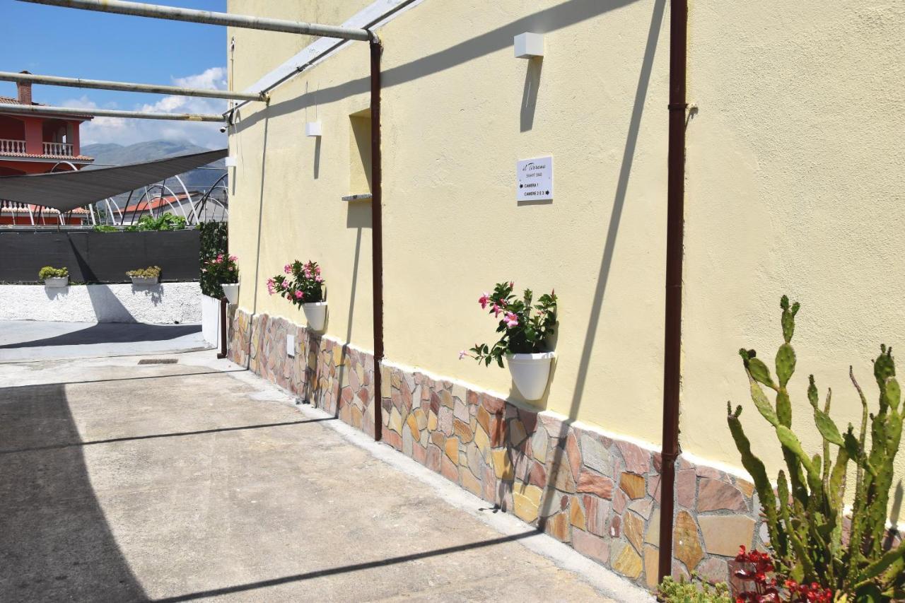 B&B Il Tirreno Cipollina エクステリア 写真